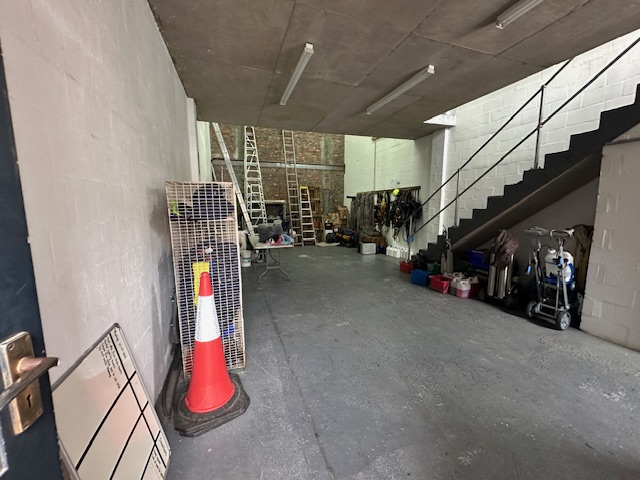 To Let commercial Property for Rent in Maitland Western Cape
